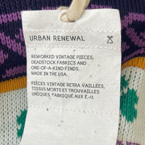 Emerald Isle Crew Neck Sweater M Blue Shamrock Knit Irish Claddagh St Patrick's - Picture 6 of 9